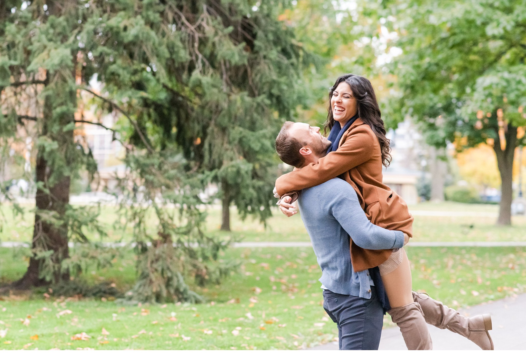a fall engagement session in downtown london